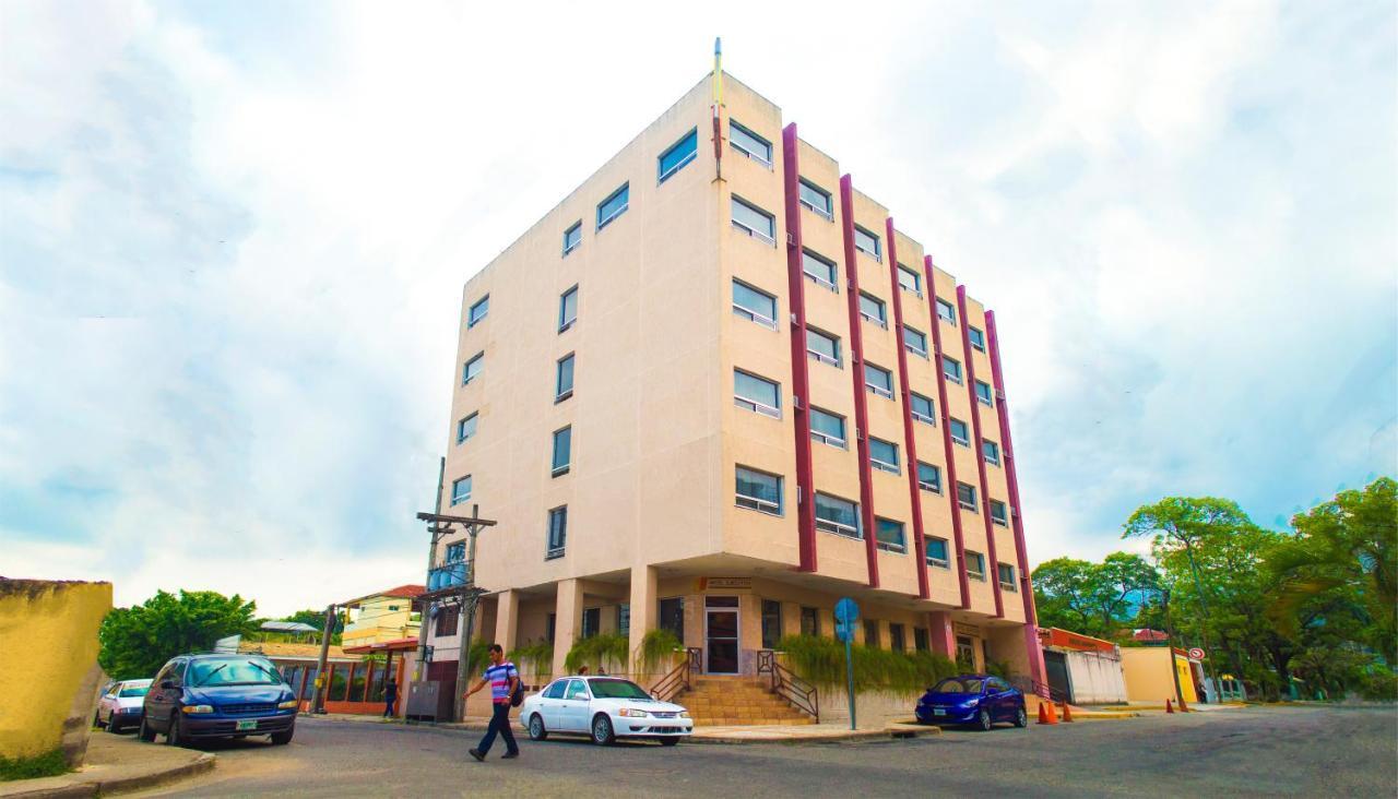Hotel Ejecutivo San Pedro Sula Extérieur photo